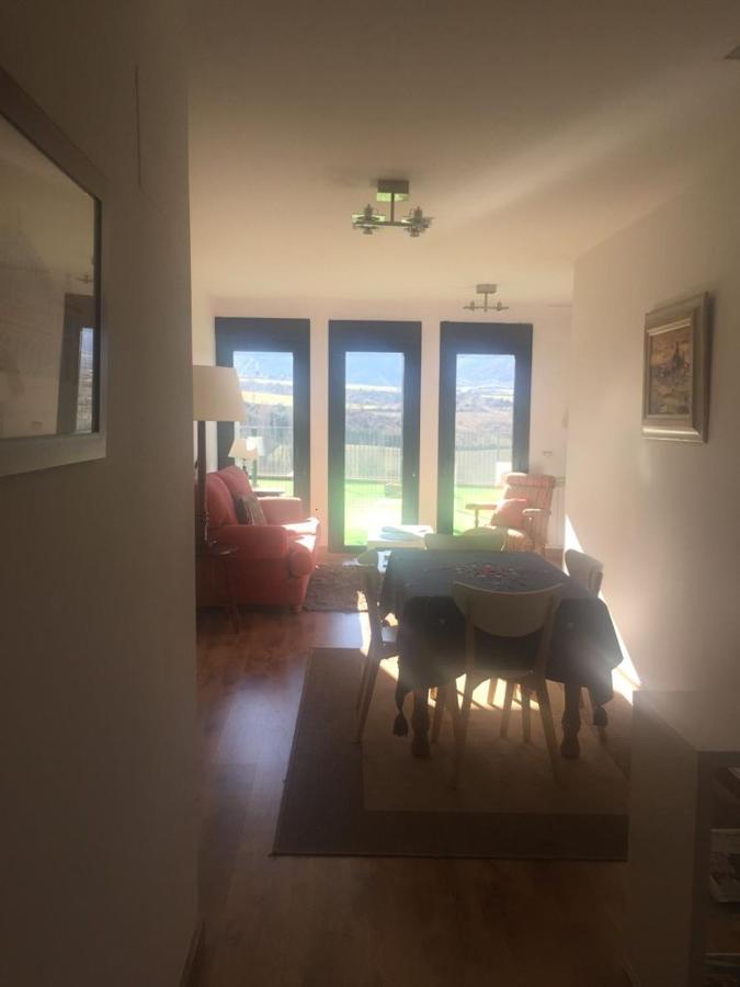 Apartamento Balcon De Jaca Exterior photo
